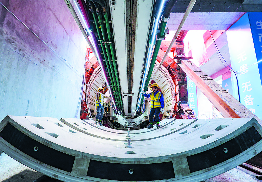 轨道交通二期工程加速推进 1号线三期工程地下隧道进入全面施工阶段